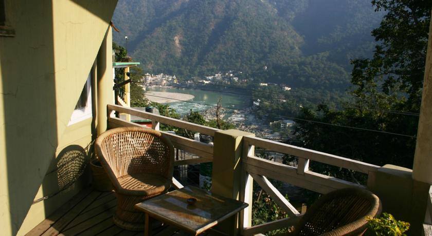 High Bank Peasant's Cottage, Rishikesh 5